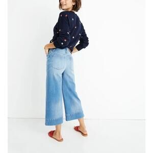 Wide-Leg Crop Jeans in Delancey Wash